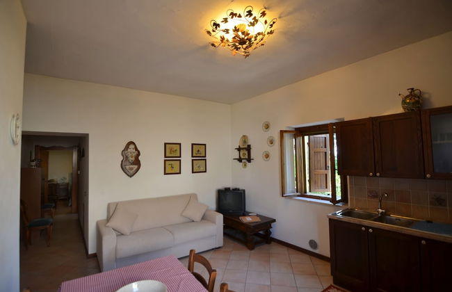 Lovely Holiday Home in Monte Colombo on Farm - Foto 19