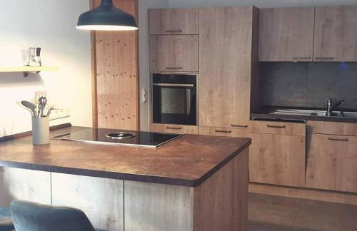 Oma Lina Haus - 4 SZ 2 Bäder großer Garten und Infrarot-Sauna - Photo 1