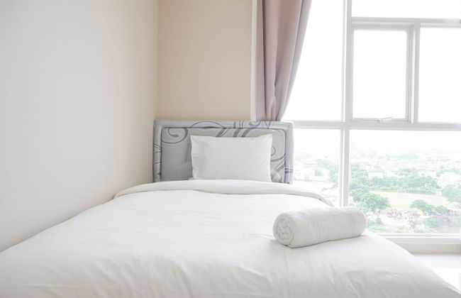 Modern And Comfort Stay 2Br At Ciputra International Apartment - Foto 3