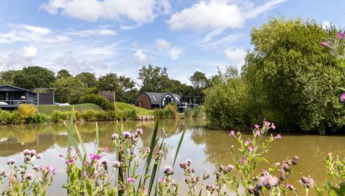 Nestledstays- The Lake House - Foto 3