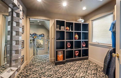 Vista De Lago Retreat Luxury Mansion with Pool and Theater - Foto 3