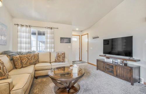 Hot Tub - Pet Friendly - 7 miles to Fort Carson - Foto 5