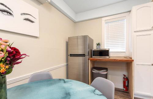 Modern Duplex Downtown AC Walkable - Foto 9