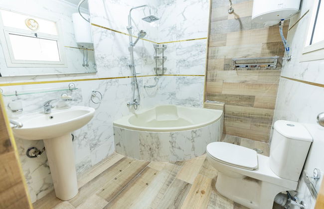 Oak Orchid Opulent 2 BR Apartment with Walk-in Closet - Foto 7