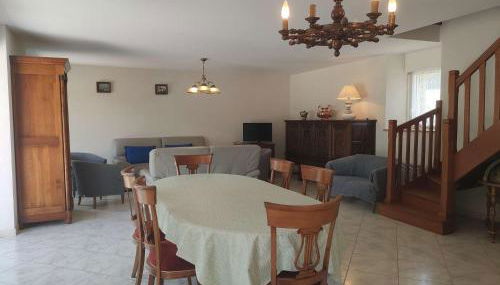 018 6 KERNERS maison pour six personnes à louer avec jardin partagé - Foto 4