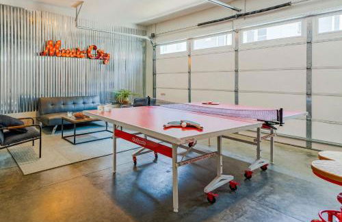 Rooftop Deck Grill Ping Pong Near Downtown Nashville - Foto 12