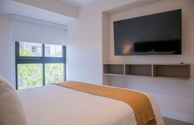 Art by Wynwood House - Photo 47