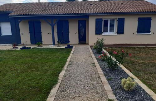 Petit studio independant mitoyen à la maison - Foto 3