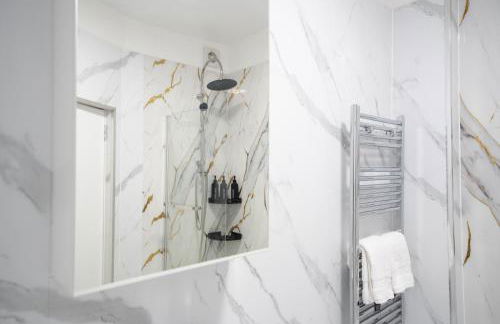 3BR Home Gem - sleeps 9 - Netflix - Near O2 & Greenwich Park - Foto 71