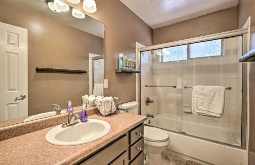 Hilltop Haven in Florissant Deck and Mountain View! - Foto 16