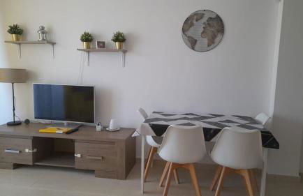 Ático con Piscina Privada y zona Chill Out - Foto 9