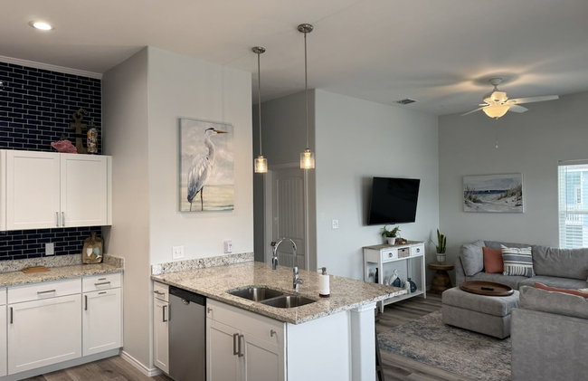 Pelican's Perch by Miss Kitty’s - Foto 6