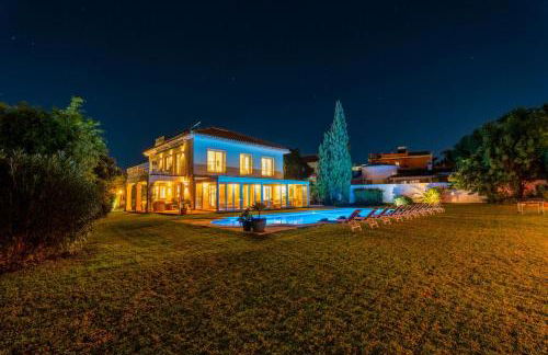 VACATION MARBELLA I Villa Bosquecito, Giant Private Heated Pool, 4min to the Beach, 6 BR, Spacious Villa - Foto 7