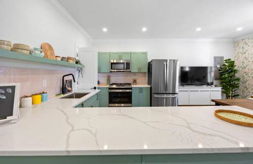 Designer 5BR 3BA Home Near AC Boardwalk & Casinos - Foto 35