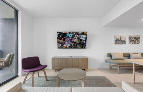 On 46th Floor! Amazing Views and Free Parking - Foto 10