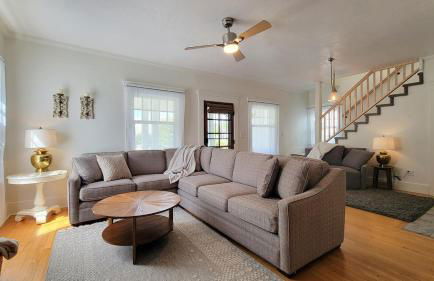 Rosewood Landing by WanderLodges - Hot tub - Sauna - Foto 27