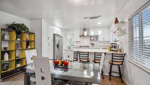 Cozy single story 2 bdrm family home near the BLVD - Foto 5