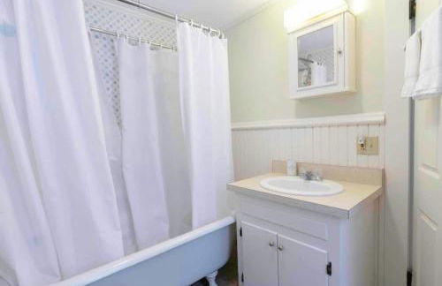 Picture Postcard Mansion in Manchester Village - Foto 22