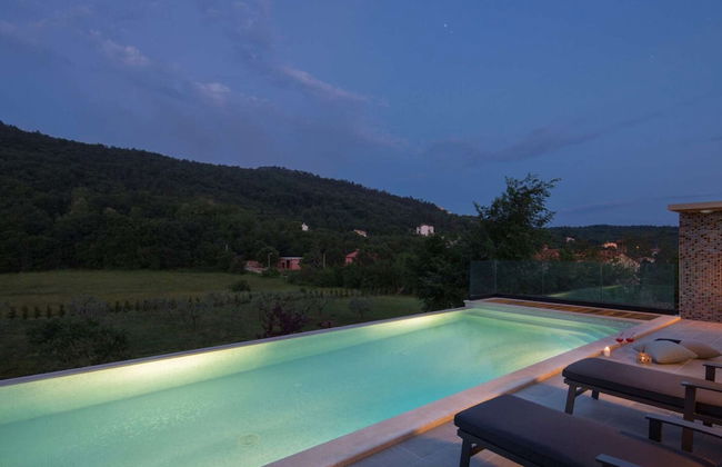 Villa With Pool Surrounded by Woods in Labin - Foto 20