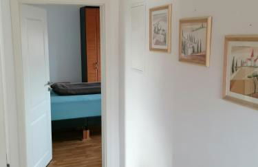 AufmLohr - Appartement mit 3 Schlafzimmern- 4 Einzelbetten- für 4 Personen - in Leverkusen Hitdorf - Private Parkplätze vorhanden- - Foto 23