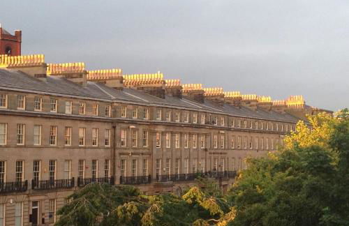 Elegant Apartment in Hamilton Square Free Parking - Foto 27