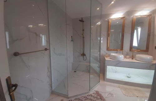 Large bright villa for 12 people and 3 dogs with supplement - Foto 42