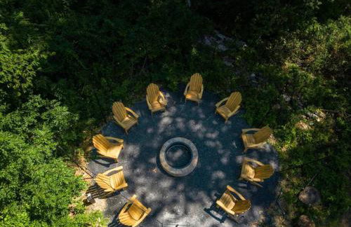 Emberwood Lodge - Luxury Cabin, Kid Friendly - Foto 26