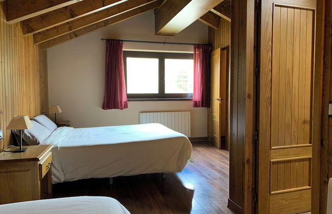 2 Bedroom Duplex Apartment in La Molina - Photo 5