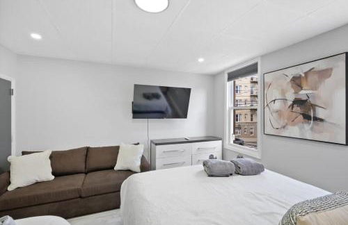 New and Beautiful 2BR Apt in Prime Spot 20 Min to NYC - Foto 13