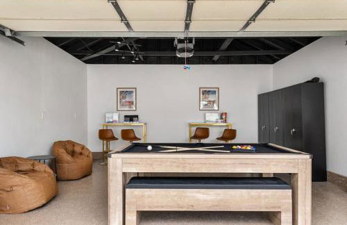 Cascade Cove - Heated Pool Spa - Billiards and Lounge - Foto 29