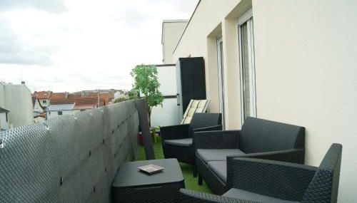 Victoria-T2-41m2-Balcon, wifi, linge, produits, ménage inclus - Foto 2