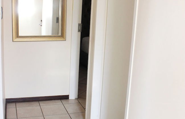 Cozy 3 Bed Duplex ,sleeps 6 With Double Bathroom - Photo 24