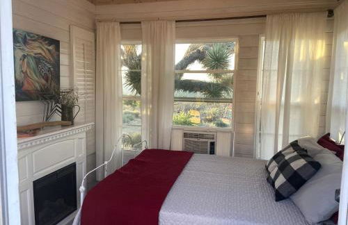 Charming Yucca Valley Cabin Rental for Getaways in California - Foto 5