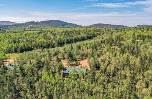 Rustic Outlaw Secluded Escape with Stunning Views - Foto 46