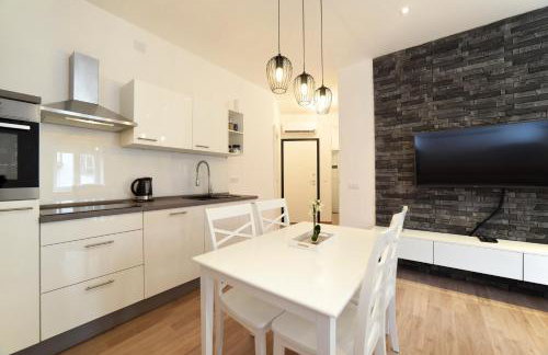 Lumi Primorska - Bright & Peaceful Courtyard Apartment - Foto 18