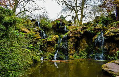 Comfy Home King Size Bed close to Asda & Sefton Park, Very Fast WIFI! - Foto 47