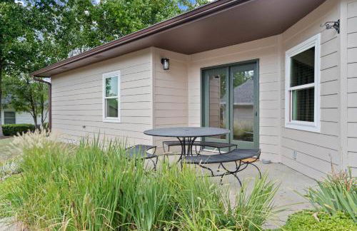 1 5 Miles to Mizzou ~ Spacious & Updated Home~ - Foto 26