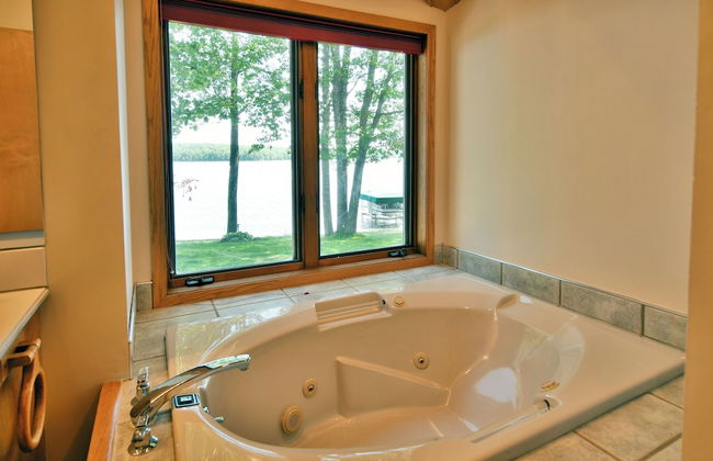 Cheif Lake Lodge - Photo 26