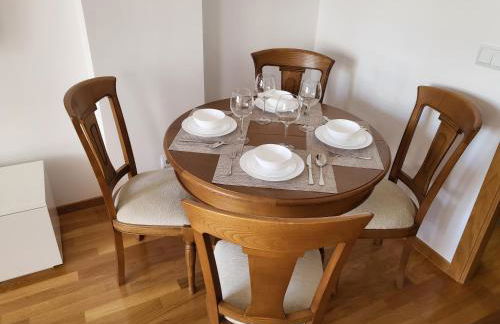 Piso céntrico 2 habitaciones a escasos metros de Maria Pita - Foto 3