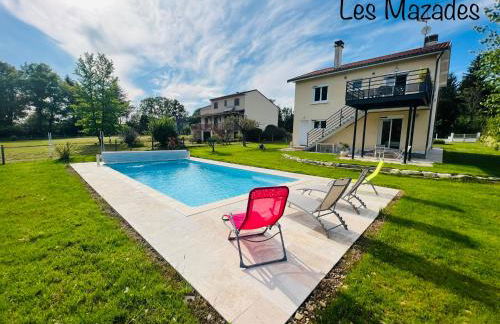 Les Mazades à 10 min de Périgueux avec piscine chauffée, meublé de tourisme classé 3 étoiles - Foto 2
