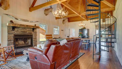 Spacious Alabama Retreat - Deck, Grill and Fire Pit! - Foto 4