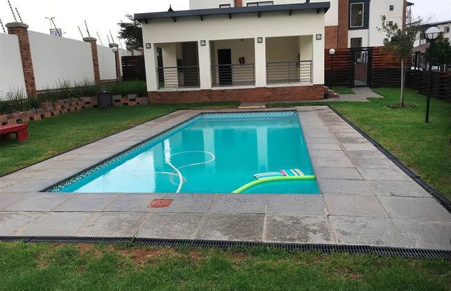 Intimate Home Away From Home - Foto 1