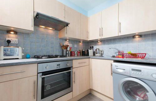 Bright and Modern Causewayside Apartment - Foto 15