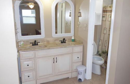 Perfecto Mundo 6, Orlando Area 4BR-2MB-3Bath Huge Pool, Ping Pong, Billiard, Disney Universal - Foto 16