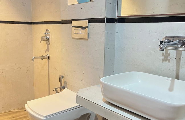 The Saroja Grand Villa Resorts - Photo 26