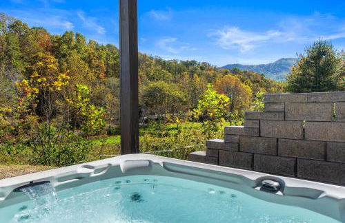 Swimming in the Smokies by American Patriot Getaways - Foto 75