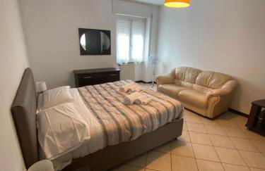 Resegone - City Centre Comfy Apartment - Foto 1