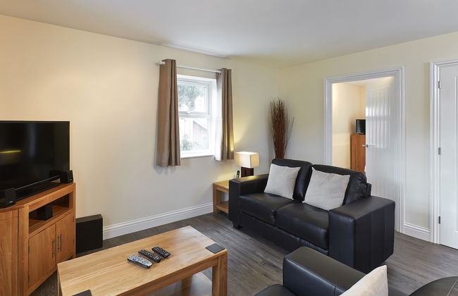 Swan Place by Viridian Apartments - Photo 10