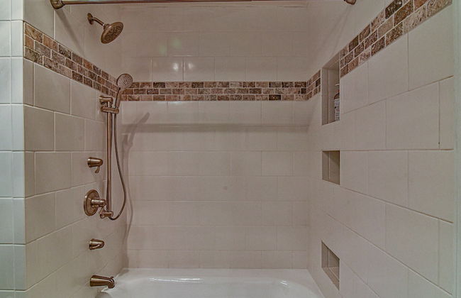 Kingdom on Knollwood - Foto 17