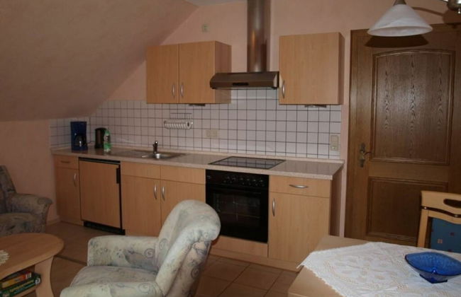 Appealing Apartment in Losnich - Photo 3